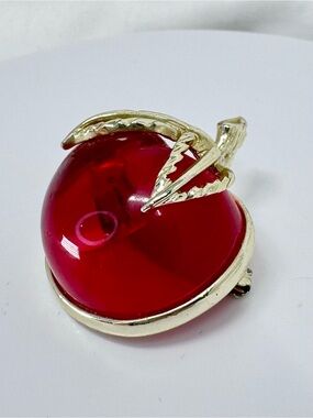 Sarah Coventry  Red Apple and Goldtone Brooch
